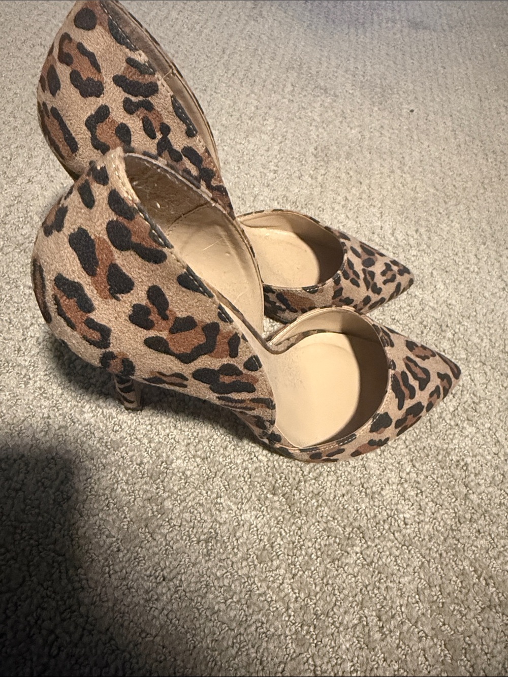 Dream Pairs Leopard Print Pointed Toe Pumps - Tan, Brown, Black - Picture 2 of 4
